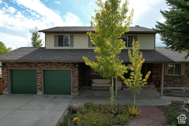 Photo 3 for MLS #2114906 at 1407 Shepherd Dr