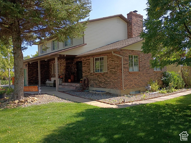 Photo 8 for MLS #2114906 at 1407 Shepherd Dr