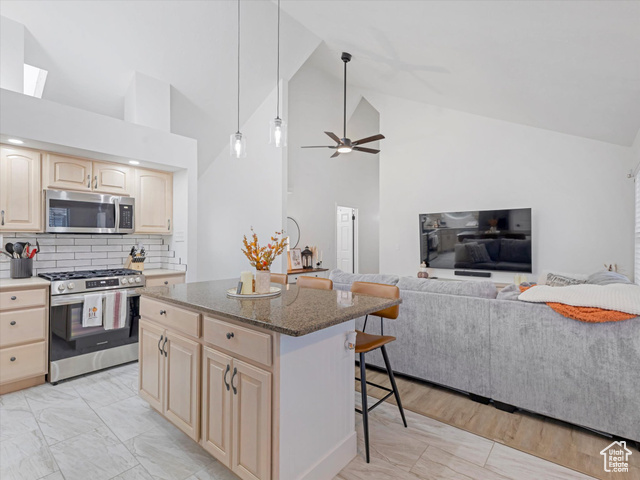 Photo 8 for MLS #2114912 at 7588 S Quail Springs Cir