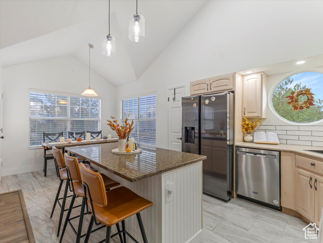 Photo 7 for MLS #2114912 at 7588 S Quail Springs Cir