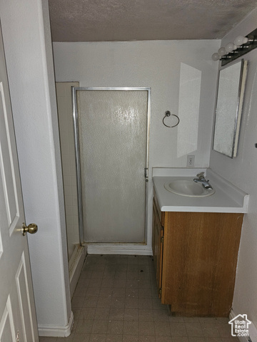 Photo 21 for MLS #2114918 at 207 E Red Hill Rd