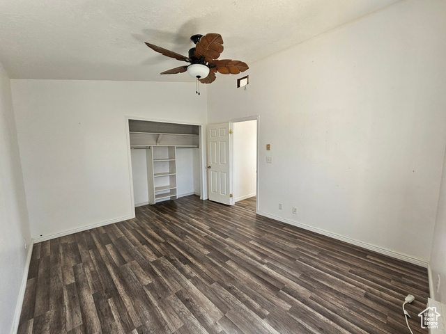 Photo 16 for MLS #2114918 at 207 E Red Hill Rd