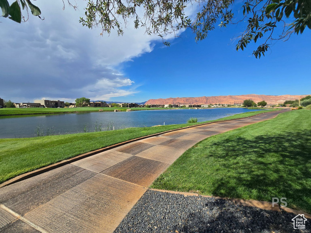 Photo 31 for MLS #2114919 at 1397 W Pocket Mesa Dr