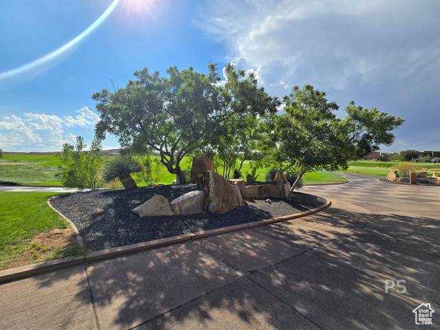 Photo 35 for MLS #2114919 at 1397 W Pocket Mesa Dr