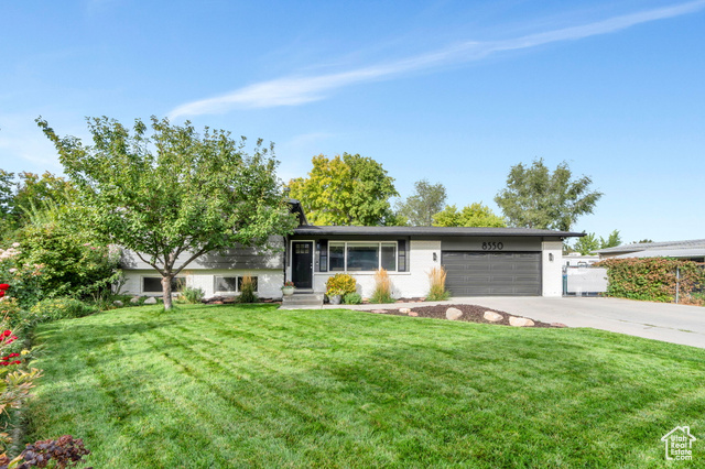 Photo 13 - 8550 S Clairmont Cir, Sandy UT 84070