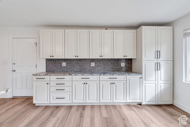 Photo 17 - 8550 S Clairmont Cir, Sandy UT 84070