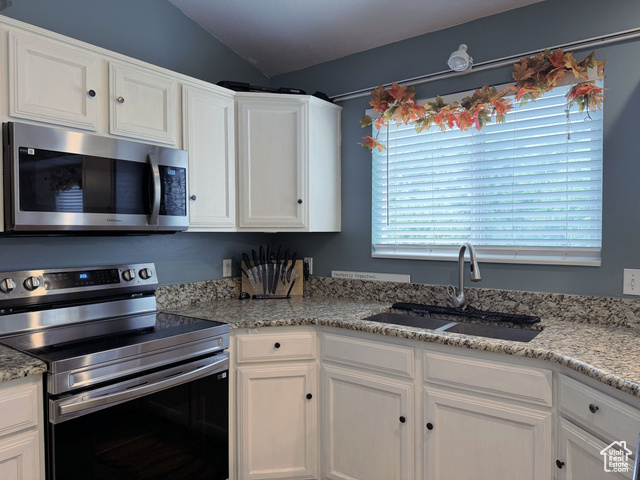 Photo 6 for MLS #2114941 at 210 S 900 West