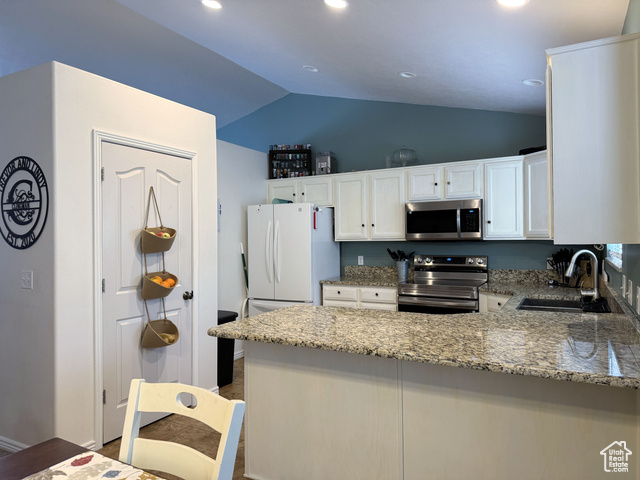 Photo 5 for MLS #2114941 at 210 S 900 West