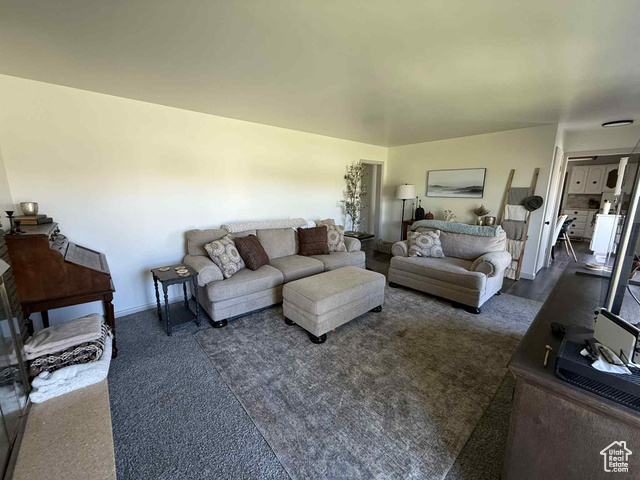 Photo 9 for MLS #2114951 at 556 E 400 North