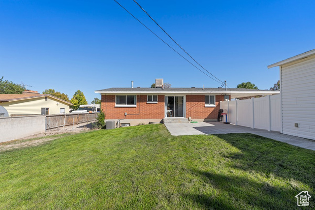 Photo 19 for MLS #2114957 at 4332 S 4665 West