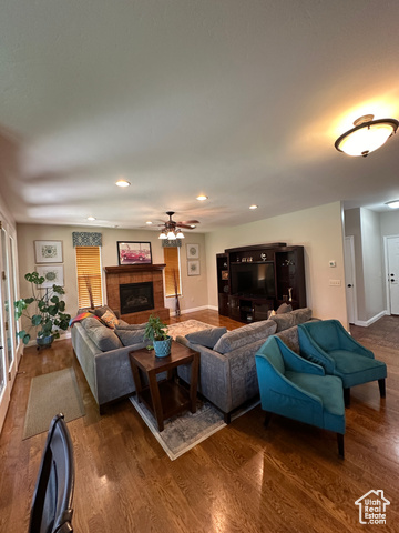 Photo 12 for MLS #2114960 at 607 S Haylie Ln