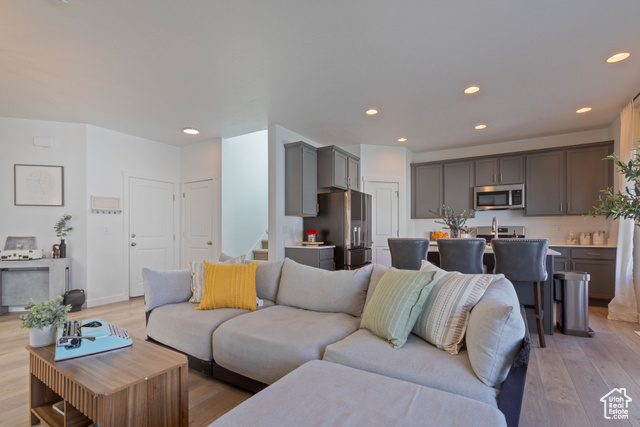 Photo 4 for MLS #2114961 at 7794 W Conger Rd