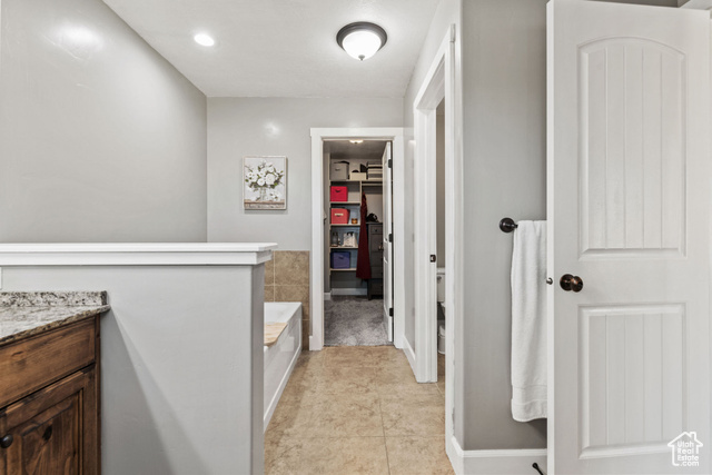 Photo 17 for MLS #2114962 at 1219 N Baycrest Dr