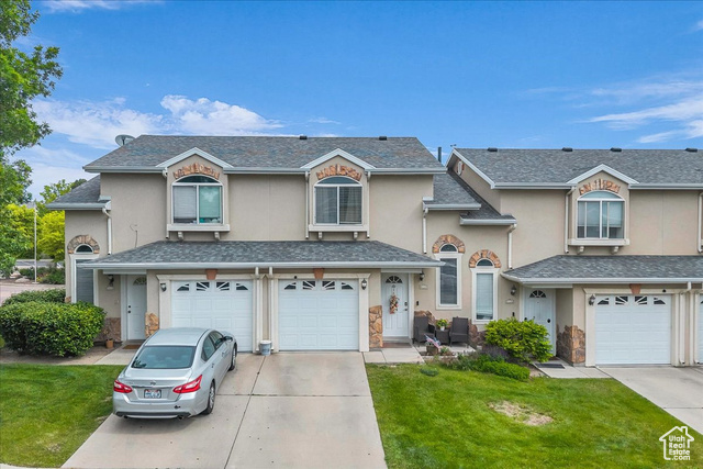 Photo 3 for MLS #2114964 at 4728 W Mona Ln