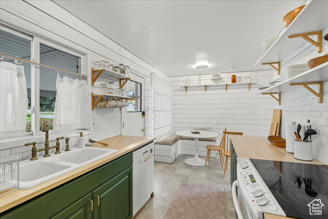 Photo 10 for MLS #2114972 at 6851 S Meadow Dr