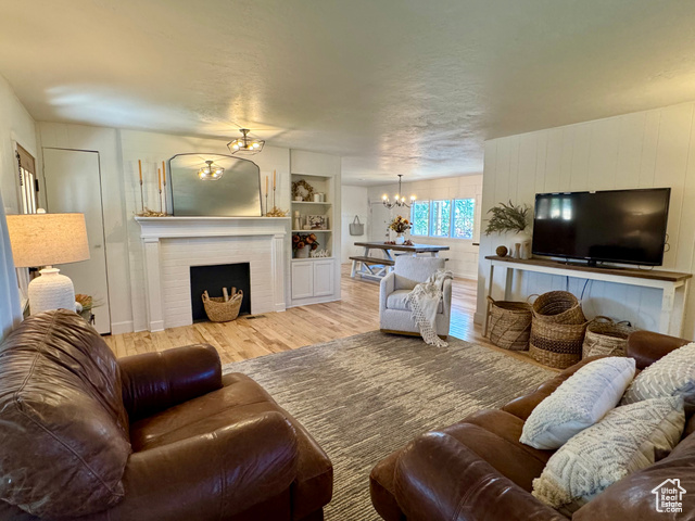 Photo 9 for MLS #2114978 at 255 N Main