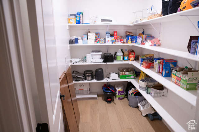 Photo 7 for MLS #2114986 at 946 S 290 West