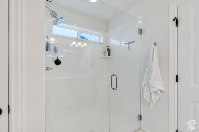Photo 15 for MLS #2114986 at 946 S 290 West