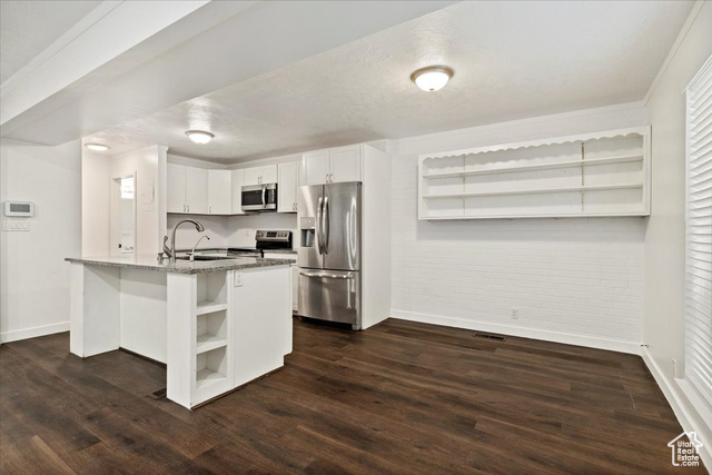 Photo 4 for MLS #2114990 at 186 E 2100 North