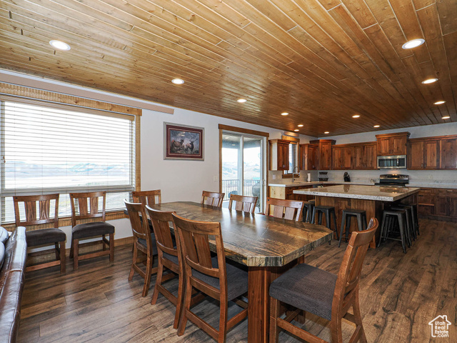 Photo 7 for MLS #2114991 at 13 Aspen Cove Dr