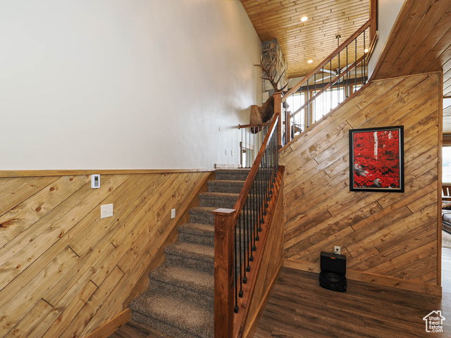 Photo 9 for MLS #2114991 at 13 Aspen Cove Dr