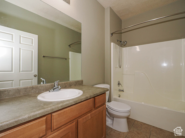 Photo 23 for MLS #2115008 at 180 Albion Village Way #201