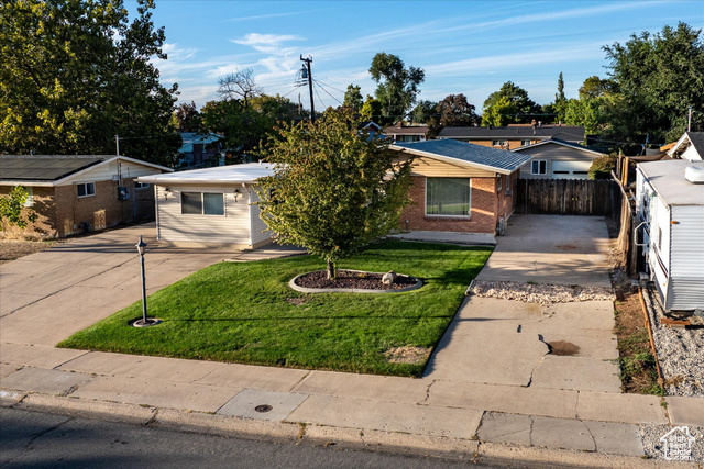 Photo 34 for MLS #2115032 at 131 W 650 North