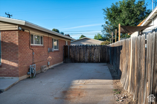Photo 24 for MLS #2115032 at 131 W 650 North