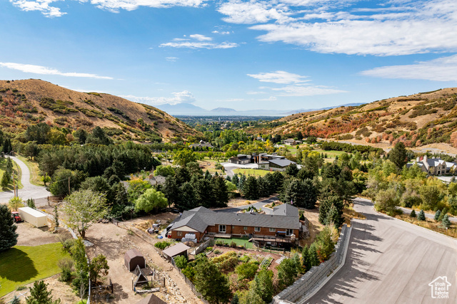 Photo 31 for MLS #2115034 at 1801 N Fort Canyon Rd