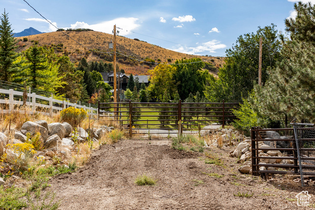 Photo 62 for MLS #2115034 at 1801 N Fort Canyon Rd