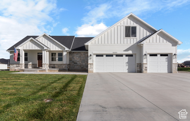 6690 W 10125 N, Tremonton UT 84337