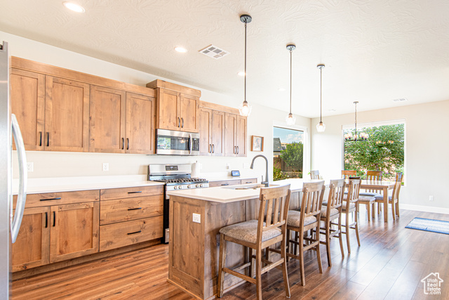 Photo 10 for MLS #2115044 at 438 E 1310 West