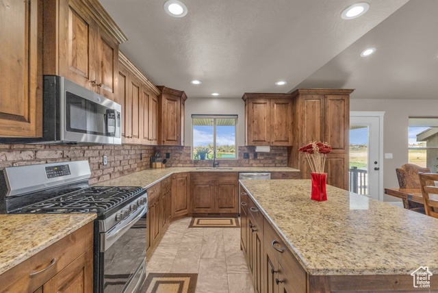 Photo 11 for MLS #2115049 at 4352 W 300 North