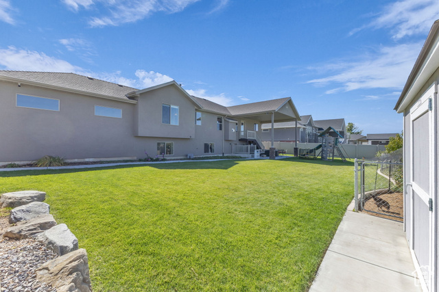 Photo 32 for MLS #2115049 at 4352 W 300 North