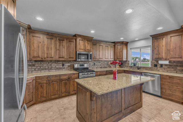 Photo 9 for MLS #2115049 at 4352 W 300 North