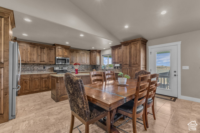 Photo 8 for MLS #2115049 at 4352 W 300 North
