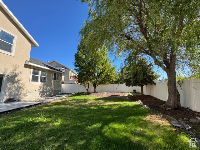 Photo 21 for MLS #2115052 at 4047 Pine Grove Way