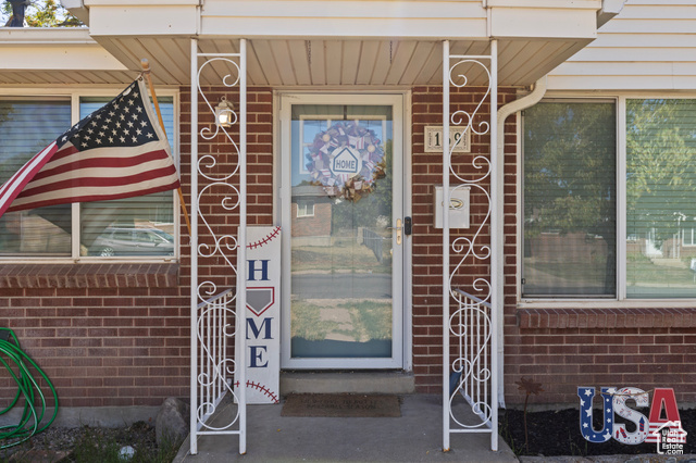 Photo 2 - 169 W 400 North, Clearfield UT 84015