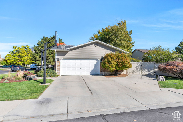 Photo 29 for MLS #2115066 at 568 E 200 North