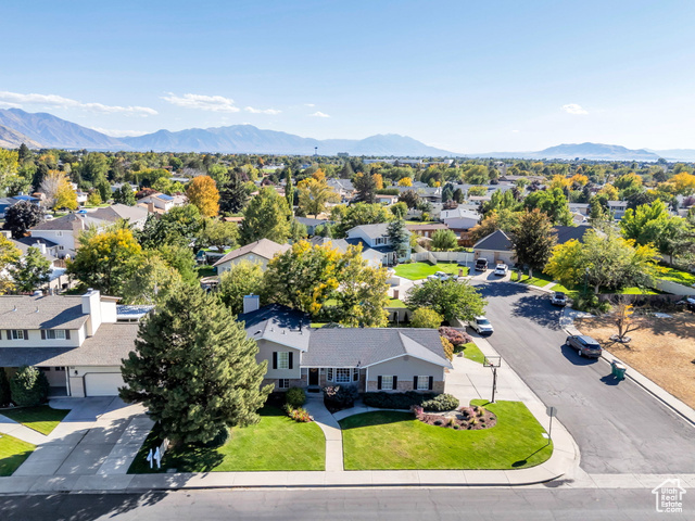 Photo 30 for MLS #2115066 at 568 E 200 North