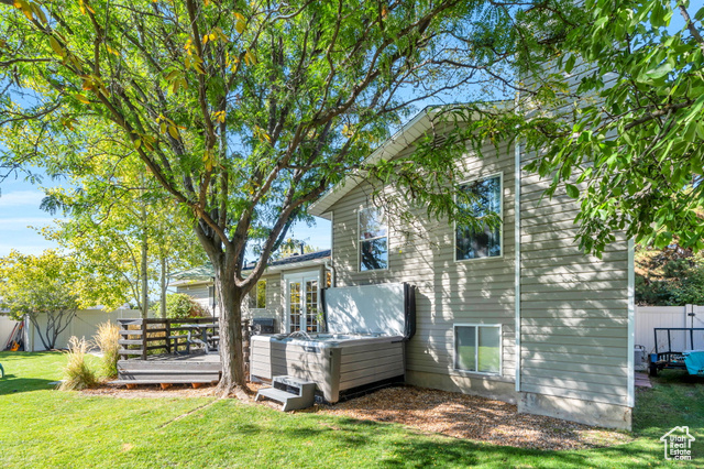 Photo 28 for MLS #2115066 at 568 E 200 North
