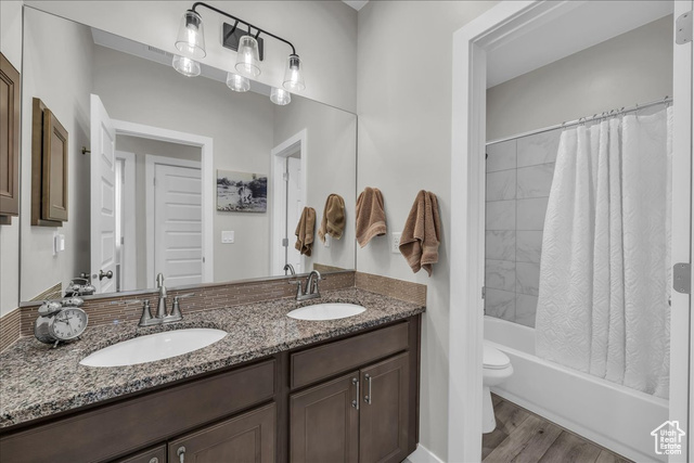 Photo 17 for MLS #2115082 at 599 N Sandy Talus Dr