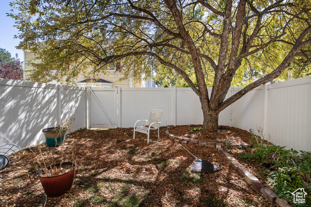 Photo 4 for MLS #2115086 at 417 W 750 North