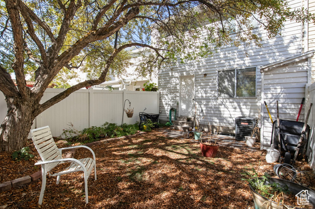 Photo 5 for MLS #2115086 at 417 W 750 North
