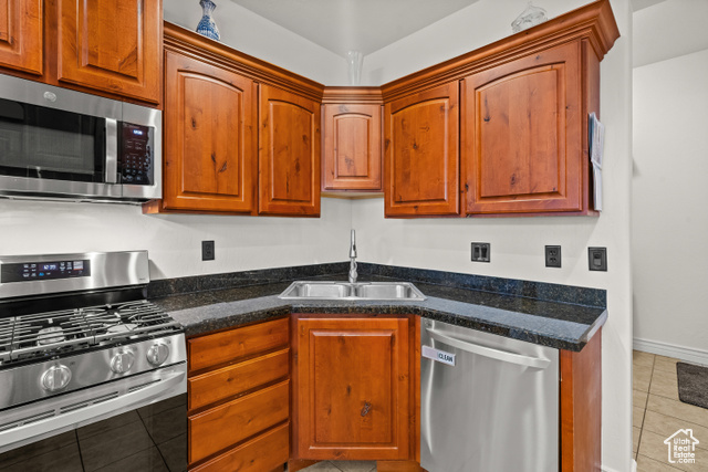 Photo 14 for MLS #2115093 at 2001 W Golden Pond Way