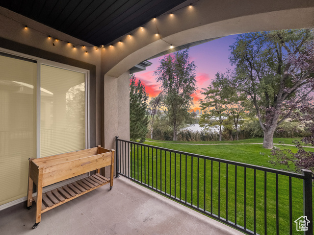 Photo 4 for MLS #2115093 at 2001 W Golden Pond Way
