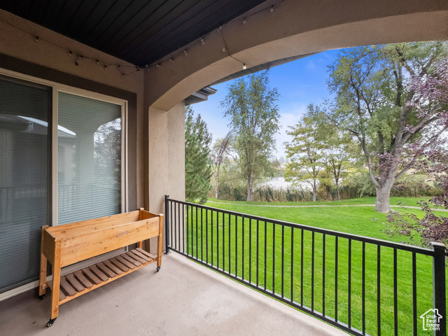 Photo 51 for MLS #2115093 at 2001 W Golden Pond Way