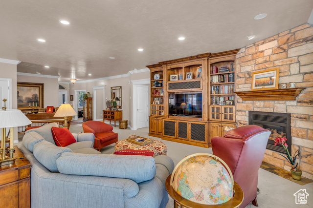 Photo 8 for MLS #2115105 at 629 E 3420 North
