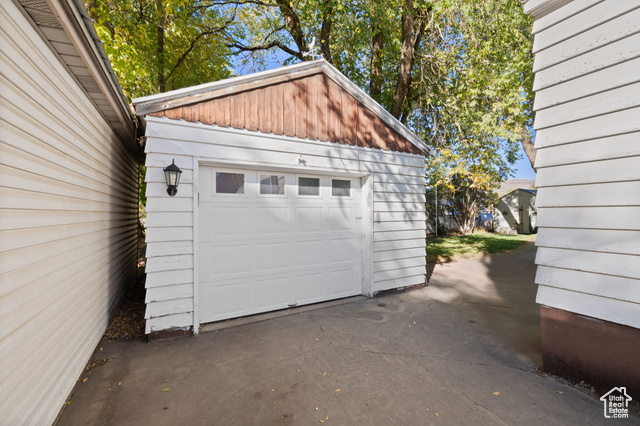 Photo 26 for MLS #2115106 at 477 E 200 North