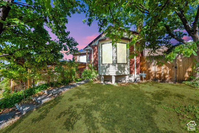 1261 E SHERMAN AVE, Salt Lake City UT 84105
